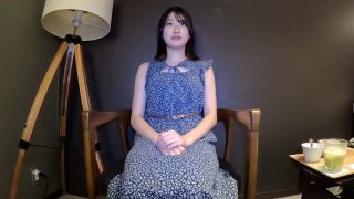 乖巧的小少婦想要被草了，全程露臉跟狼友撩騷發情，淫聲蕩語奶子比心誘惑，洗澡大秀激情上位表演奶子亂晃